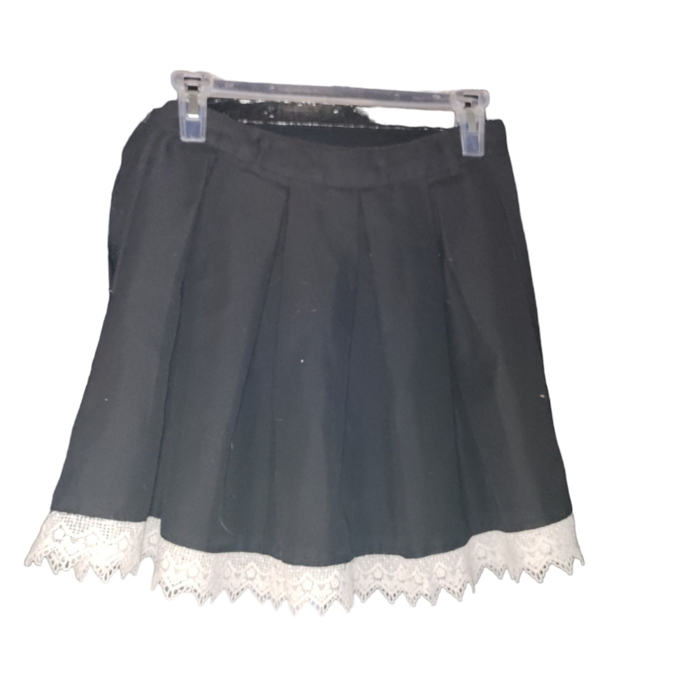 Women's mini skirt size medium like New